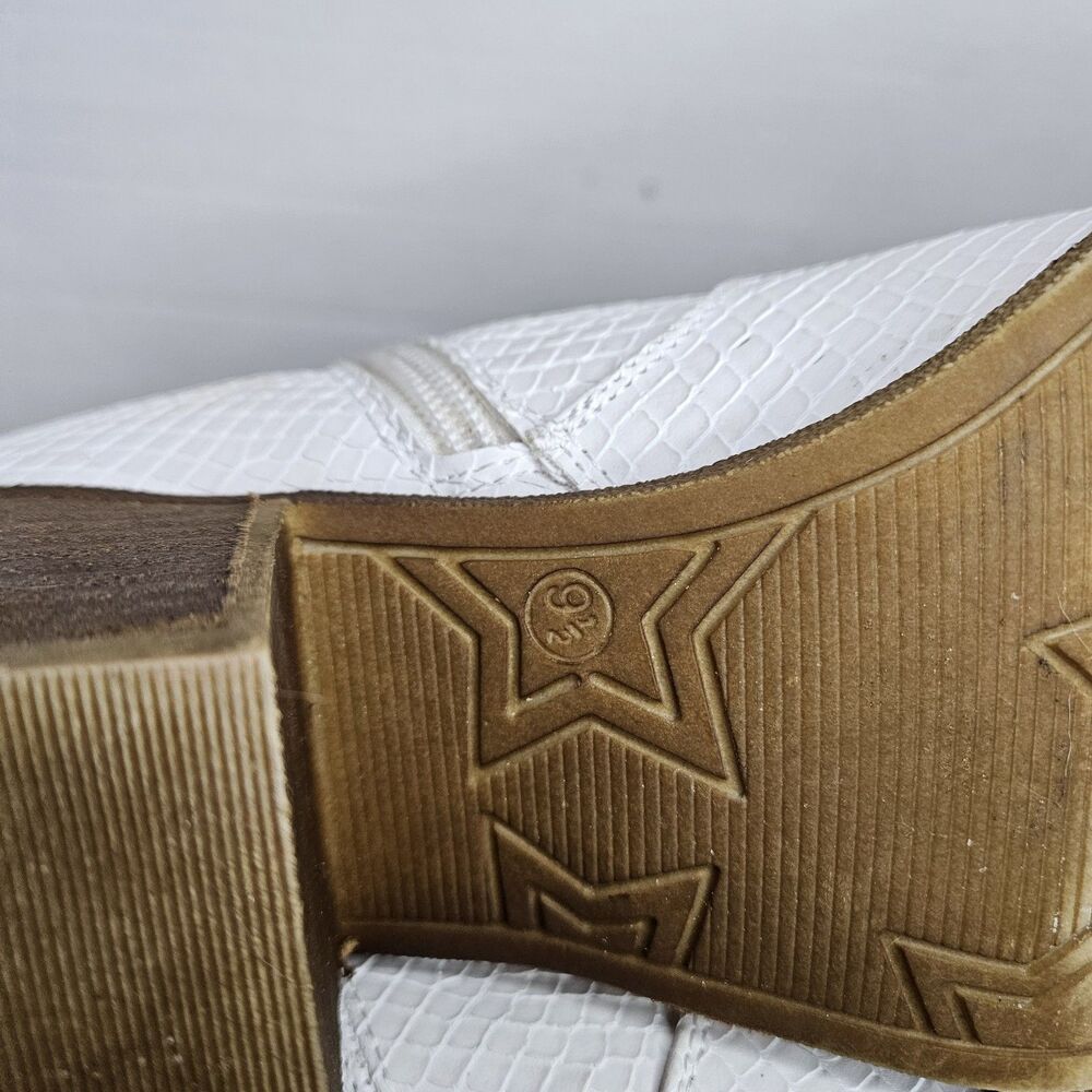 Dirty Laundry Unite White Snakeskin Ankle Short Cowgirl Western Booties Size 9.5 - Picture 8 of 13